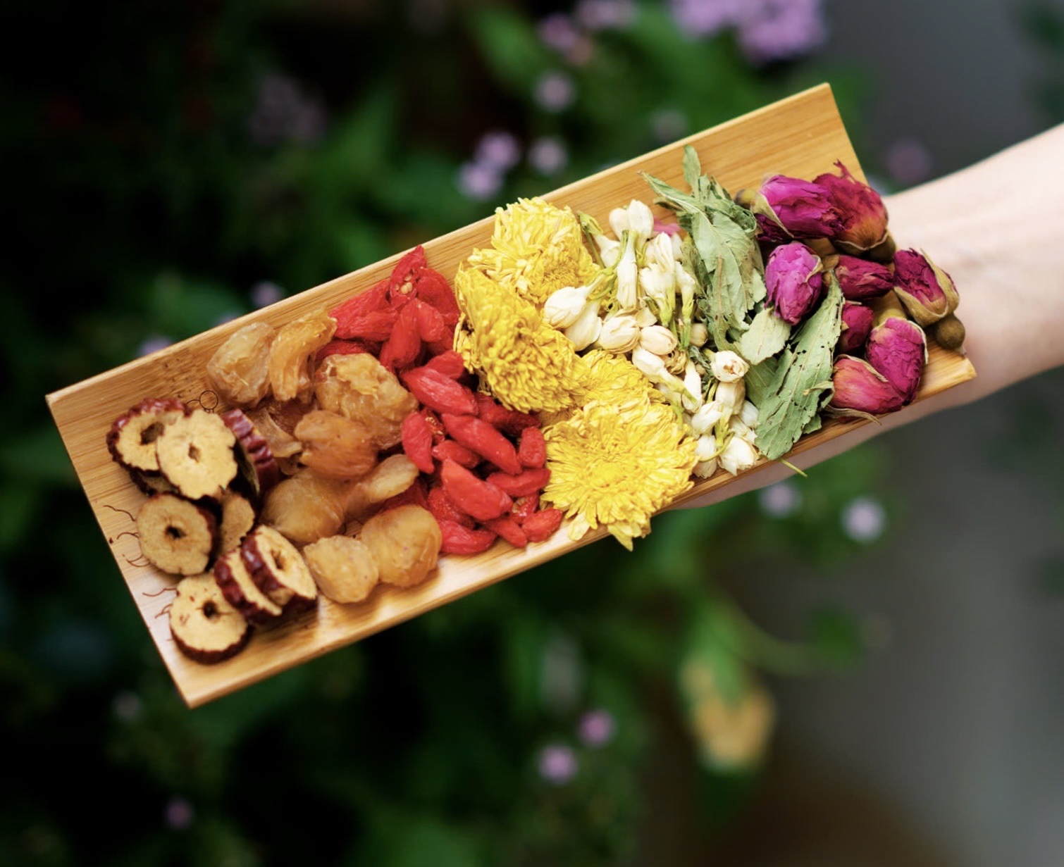 Trà dưỡng nhan 7 vị